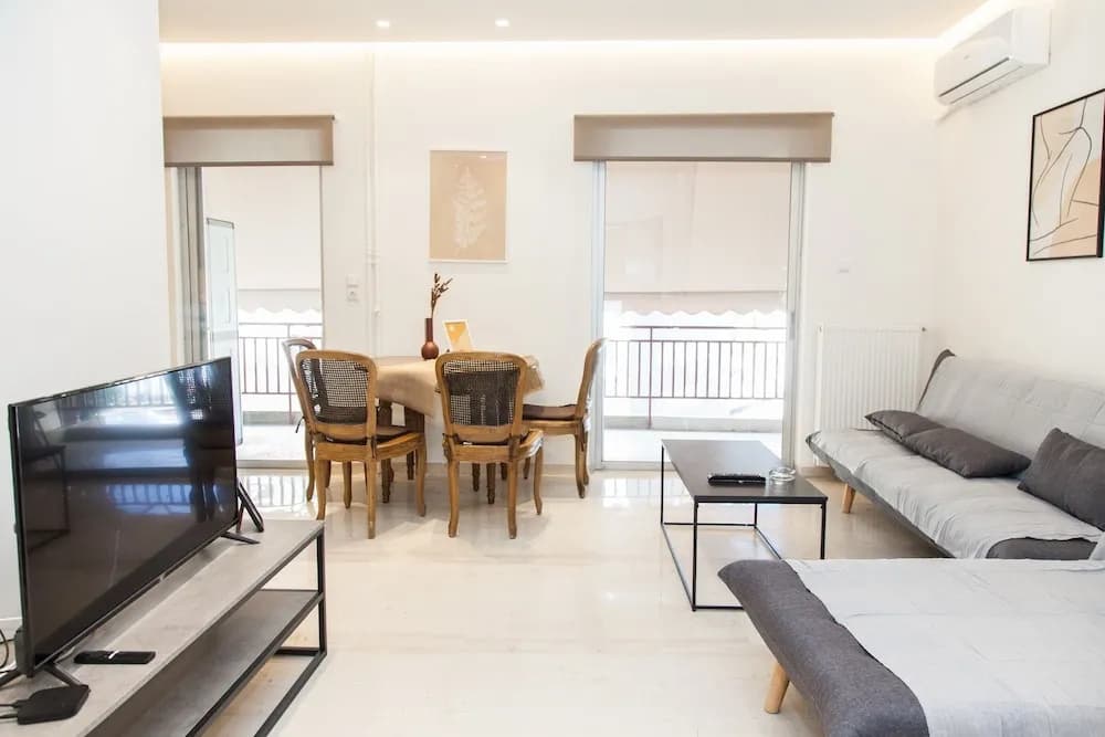 Gorgeous apartment in Central Athens - photo 5