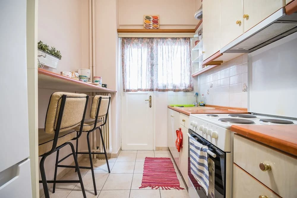 Comfortable Central Athens Flat by Cloudkeys - photo 13