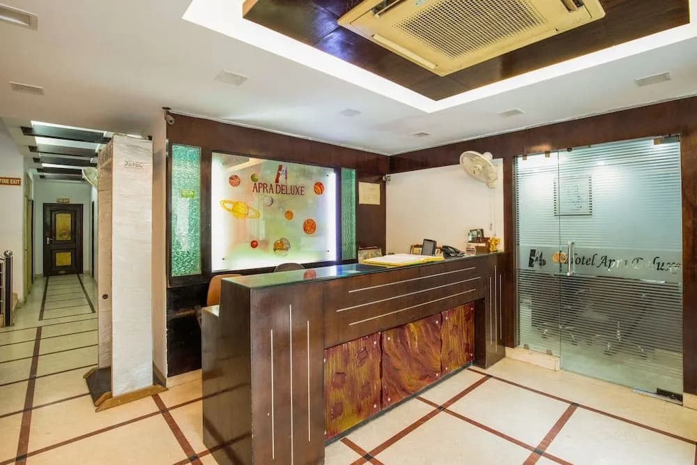 Oyo 43670 Hotel Apra Deluxe - photo 11