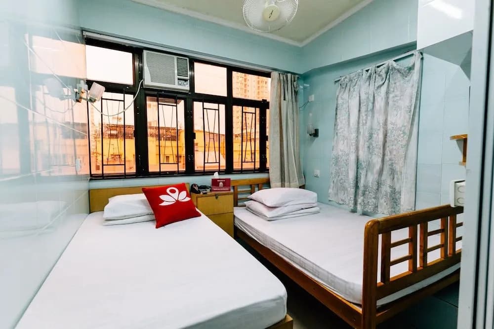 ZEN Rooms Argyle Street - photo 16