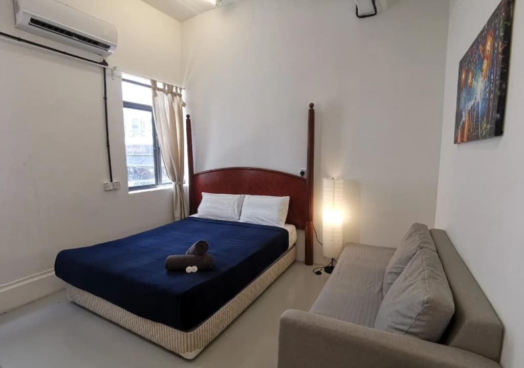 Hawk Hotel & Hostel - main photo