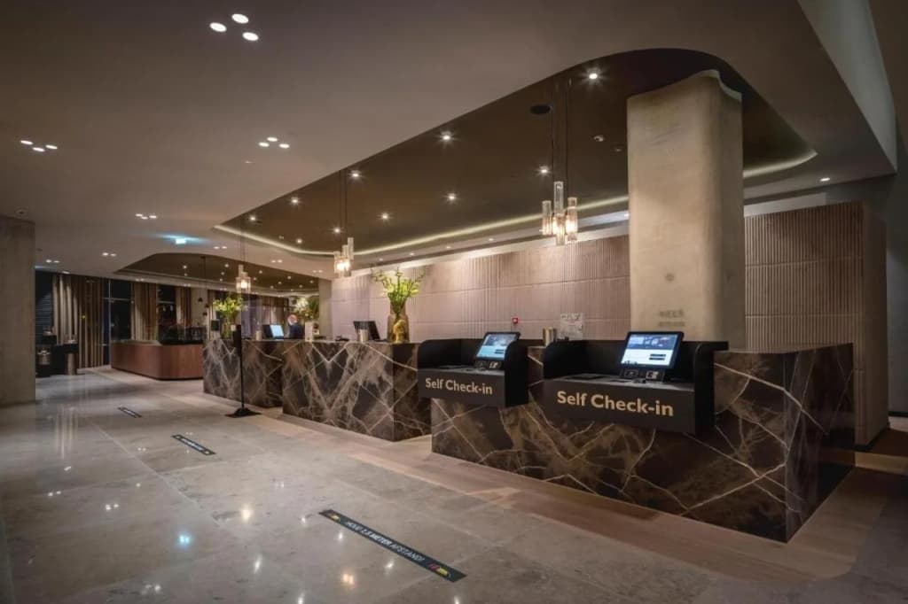 Van der Valk Hotel Amsterdam Zuidas - photo 2