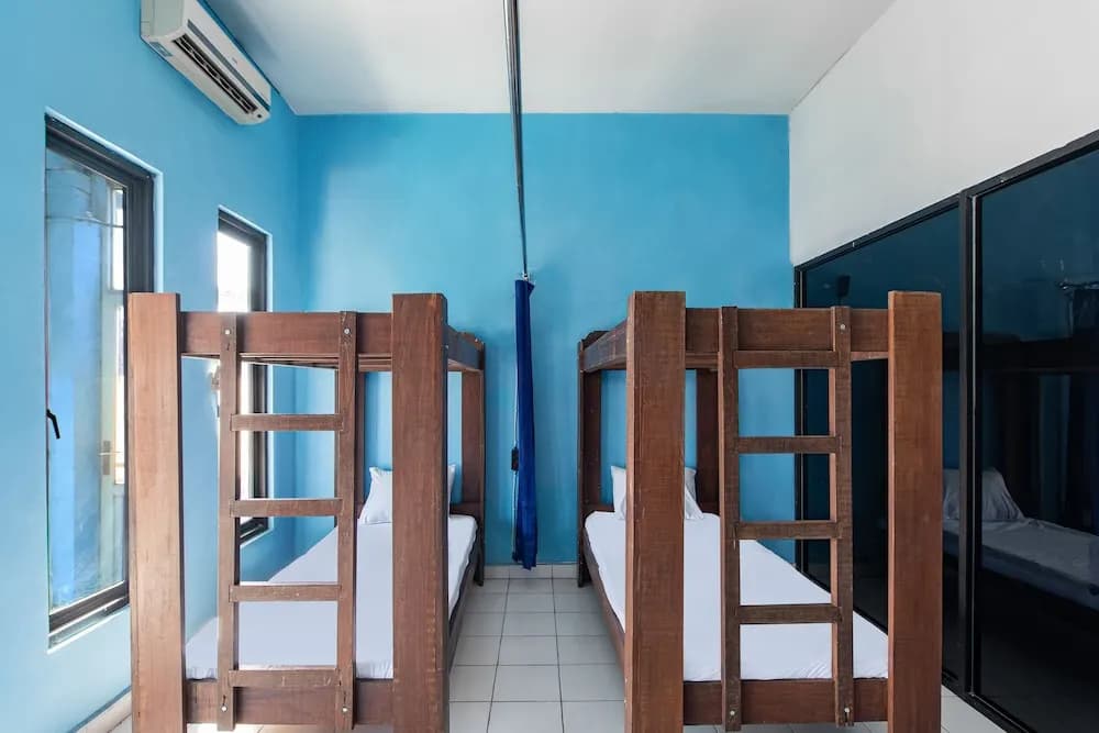 OYO 93433 Bunk Bed Bali - photo 3