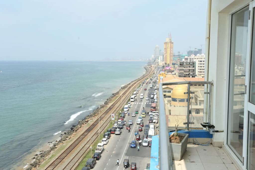Hotel Eurolanka Colombo - photo 14