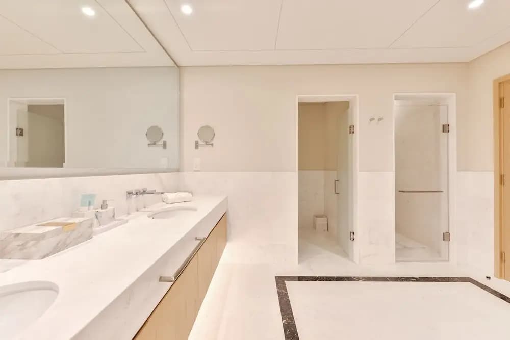 Ultra Luxury Palm Tower with Shared Hotel Facilities - photo 9