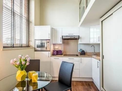 City Stay Aparts - Modern Notting Hill Studio - photo 10