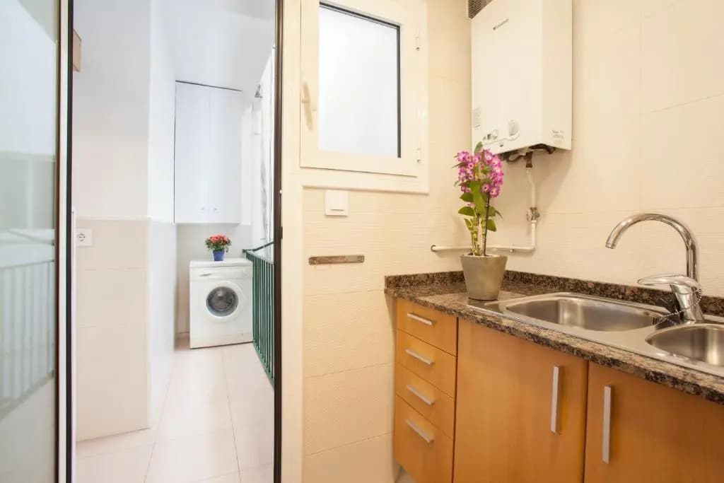 Rosselló Apartment - photo 3