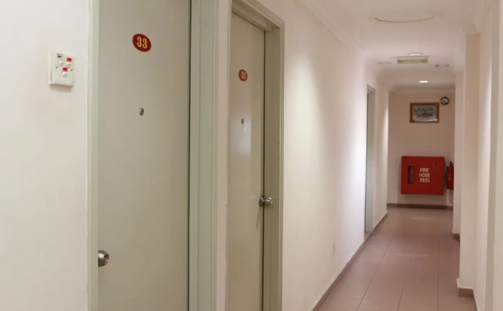 Town Inn Hotel - photo 9