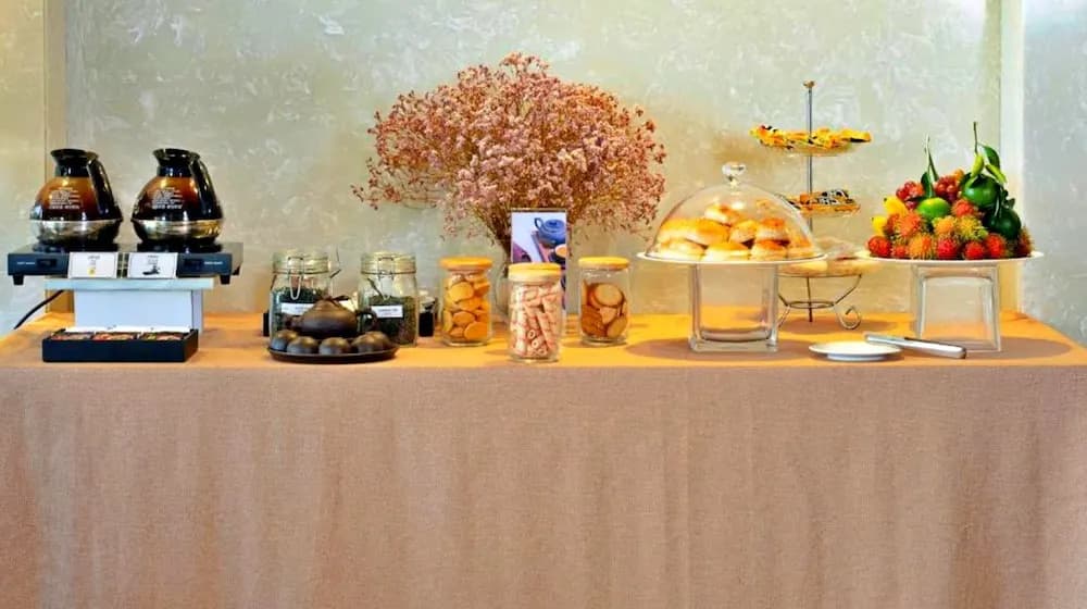 Hanz Harmonie Hotel - photo 12