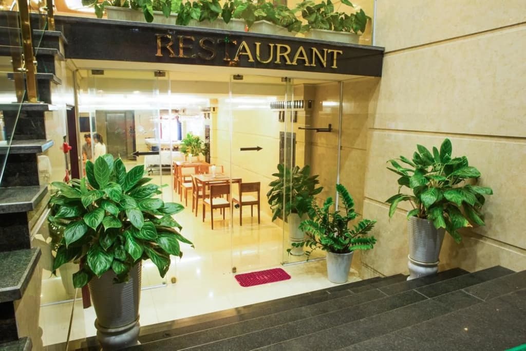 The Pearl Hotel - photo 2