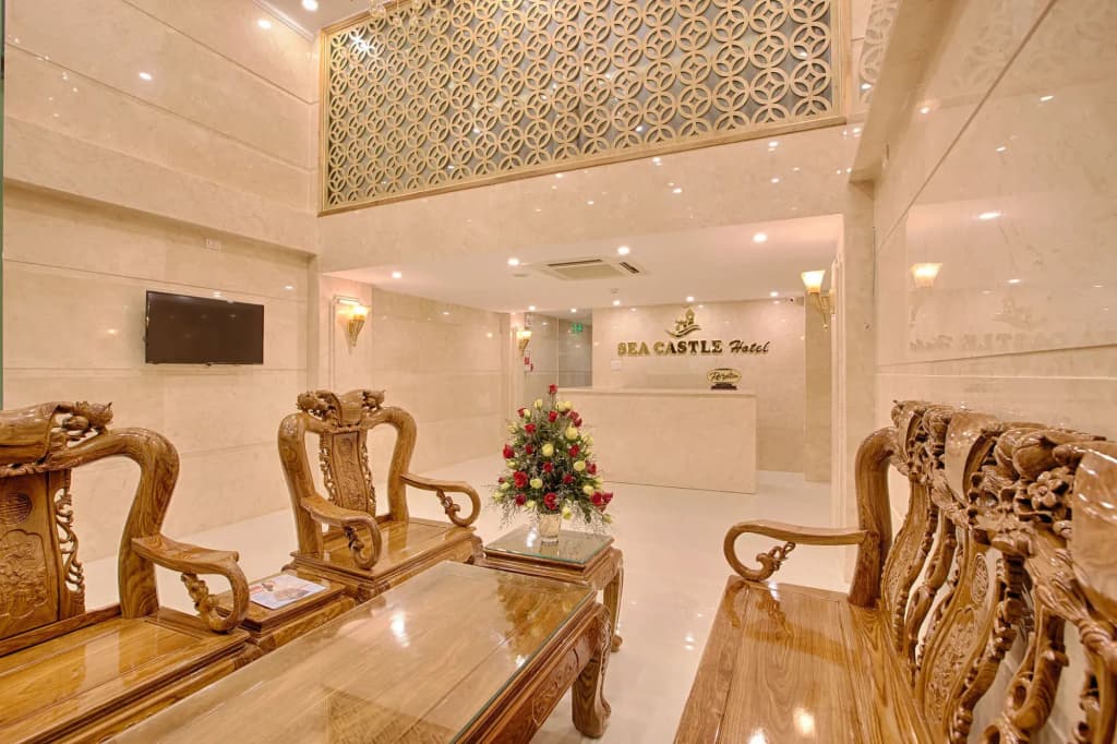 Sea Castle Hotel - photo 2