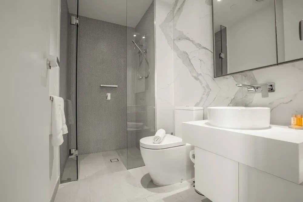 Breathtaking Lake/parkview Apt Pool&gym@3br - photo 8