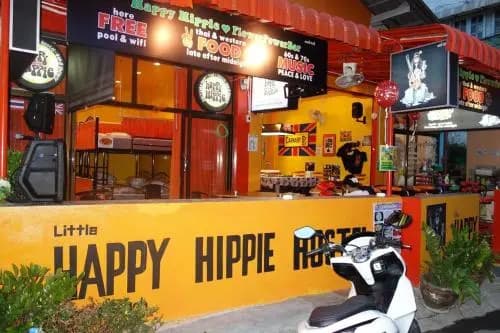 Happy Hippie Hostel - photo 27