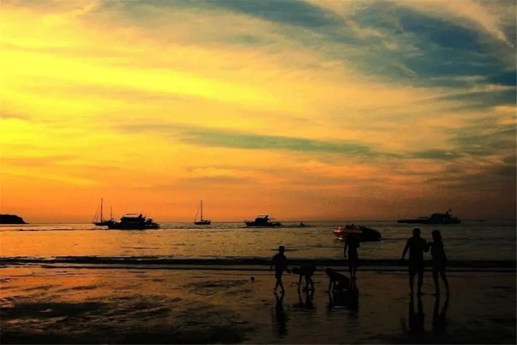 The Deck Patong by VIP - photo 16