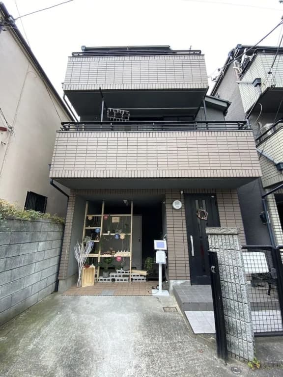 Ikken Rakutei - main photo