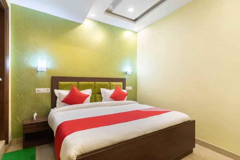 OYO 29932 Hotel R S Plaza - photo 5