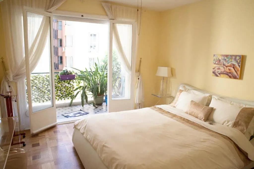 Chill Out Apartment, 2 mins from beach - photo 2