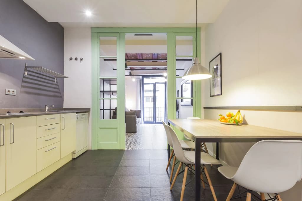 Liceu Apartments by gaiarooms - photo 17