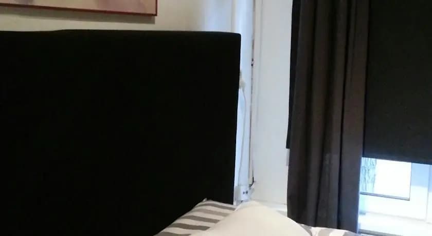 Chill Inn - main photo