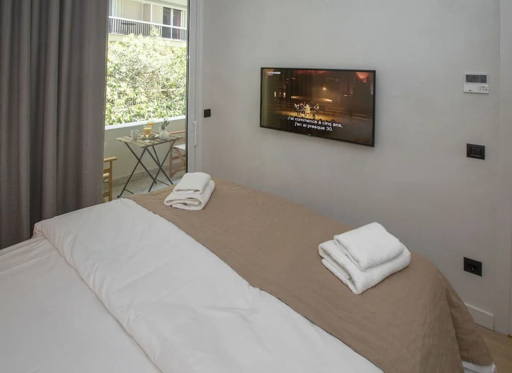 Nikis suites Syntagma-Plaka by GHH - photo 2