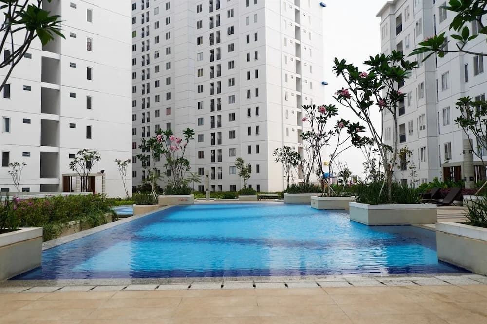 Best Deal 3BR Bassura Apartment - photo 9