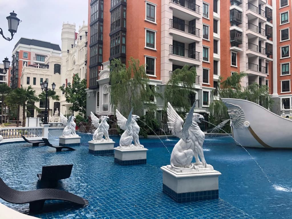 Espana Condo Resort Pattaya TLH - photo 12