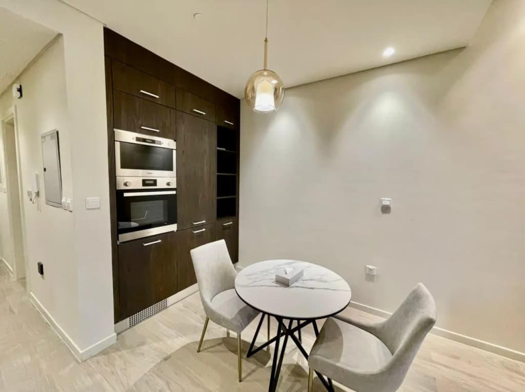 Stunning Park view studio with balcony - photo 12