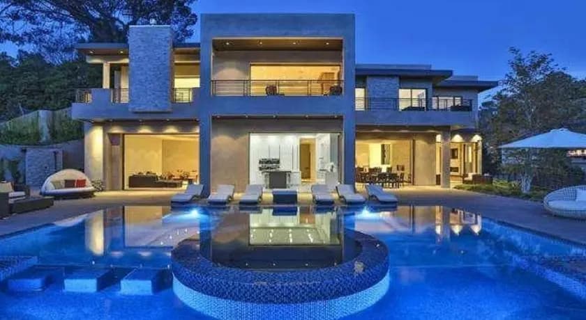 Zorada - Private Hollywood Hills Luxury With Endless Amenities and City Views - photo 7