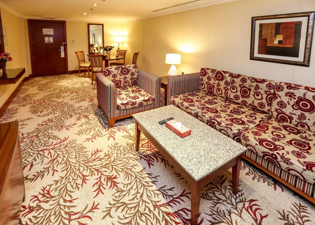 Ramee Royal Hotel - photo 10