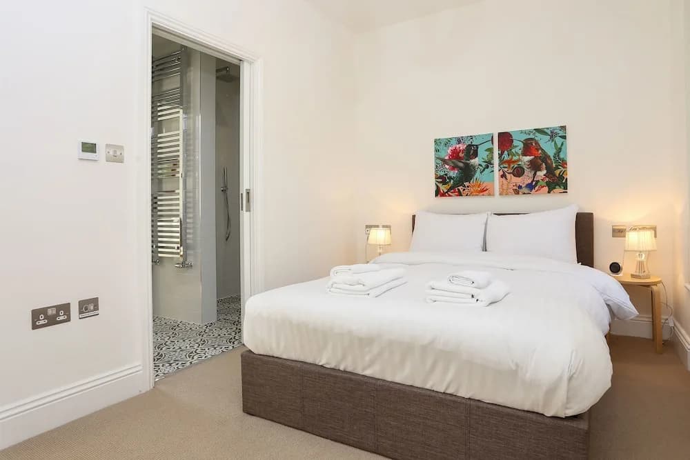 Luxury Victorian 3Bed Home in Central London - photo 5