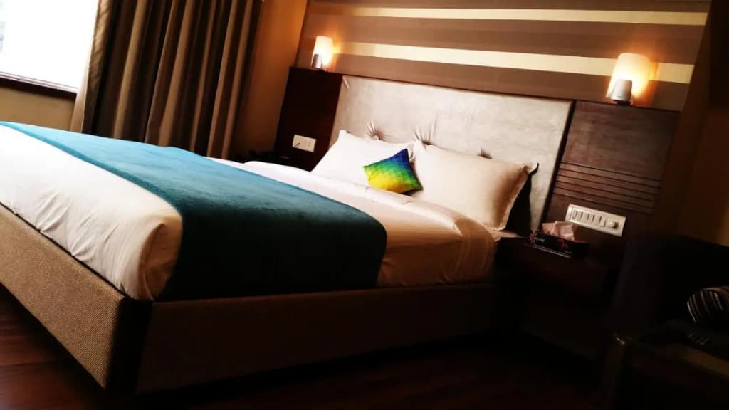 Hotel Qualia Suites at Delhi Airport - main photo