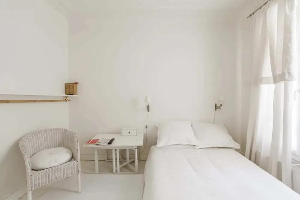 Luxurious 4 Rooms -75sq² Marais - photo 3