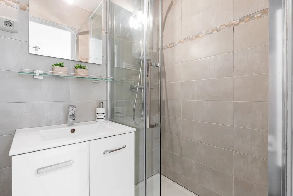 Vavin - Montparnasse Apartment - photo 7