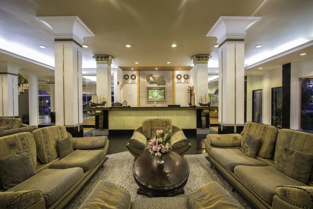 Crystal Hotel Krabi - photo 2