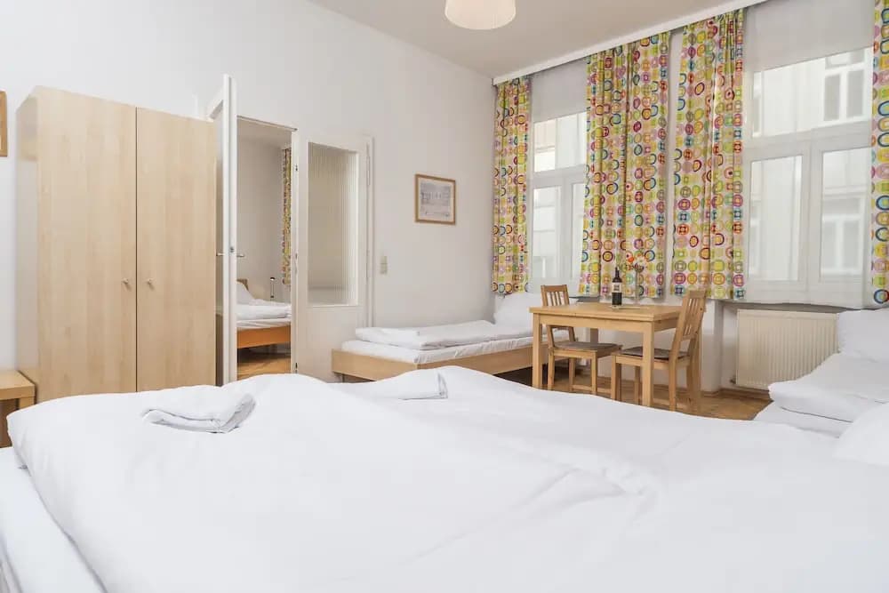 Six House BASIC by Welcome2Vienna - photo 4