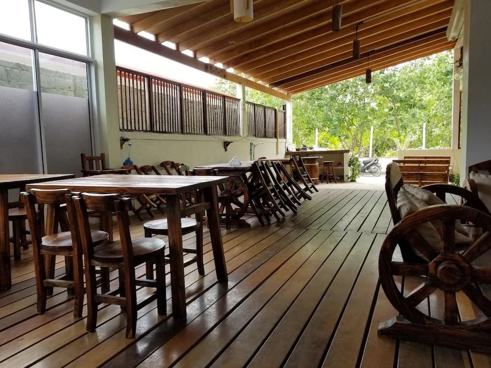 Nomadic Inn - photo 16