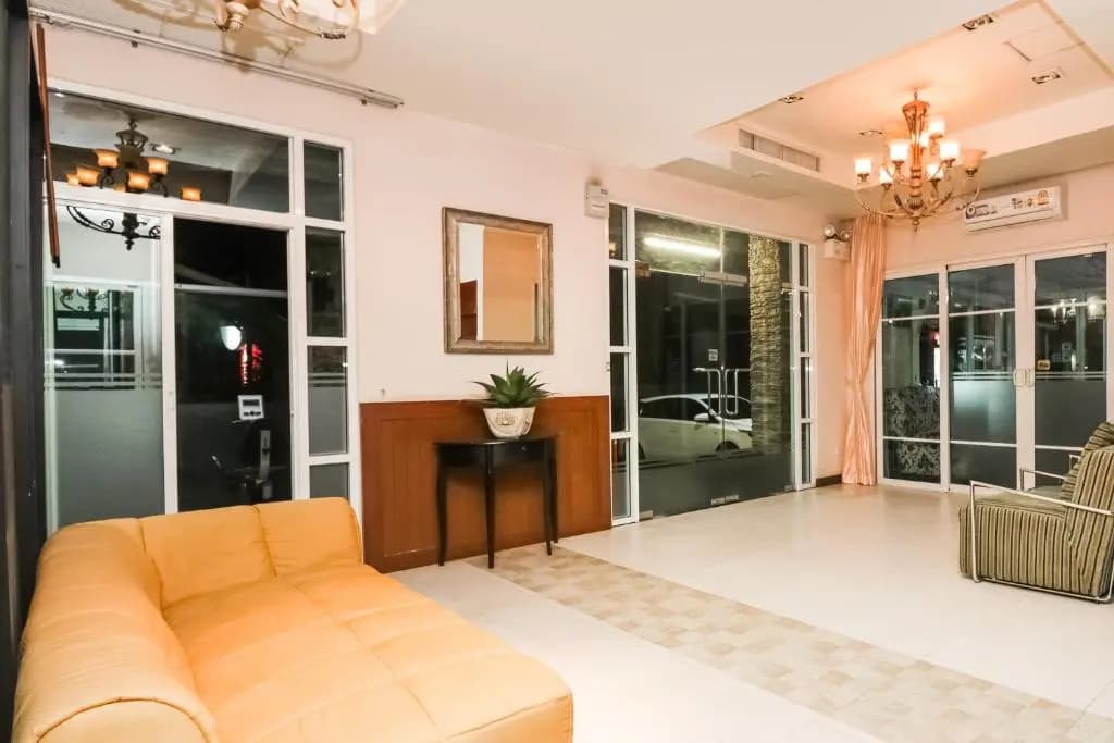 Greenview Ekkamai10 Suite - photo 2
