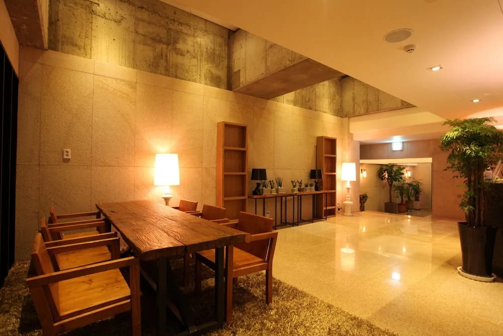 E-HOTEL - photo 16