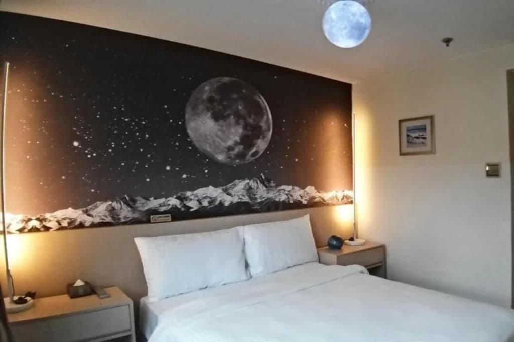 Hennessy Hotel - photo 6