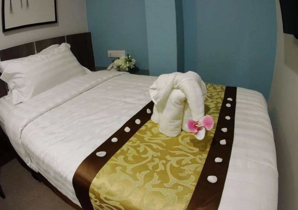 Meriton Inn Hotel - photo 4
