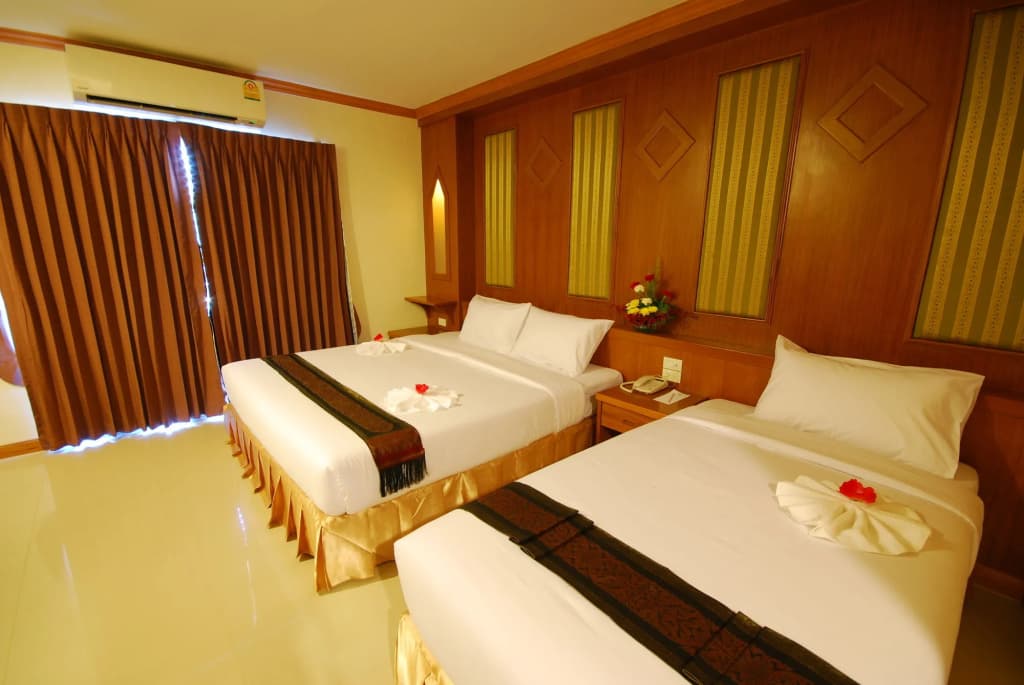 Embryo Hotel - photo 3