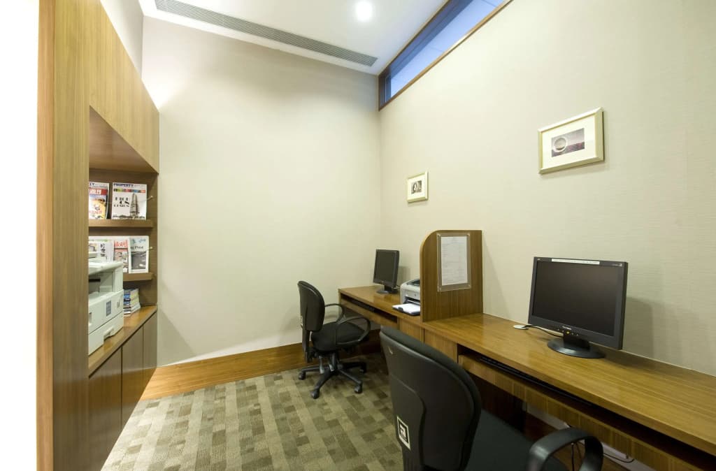 Bishop Lei International House - photo 15