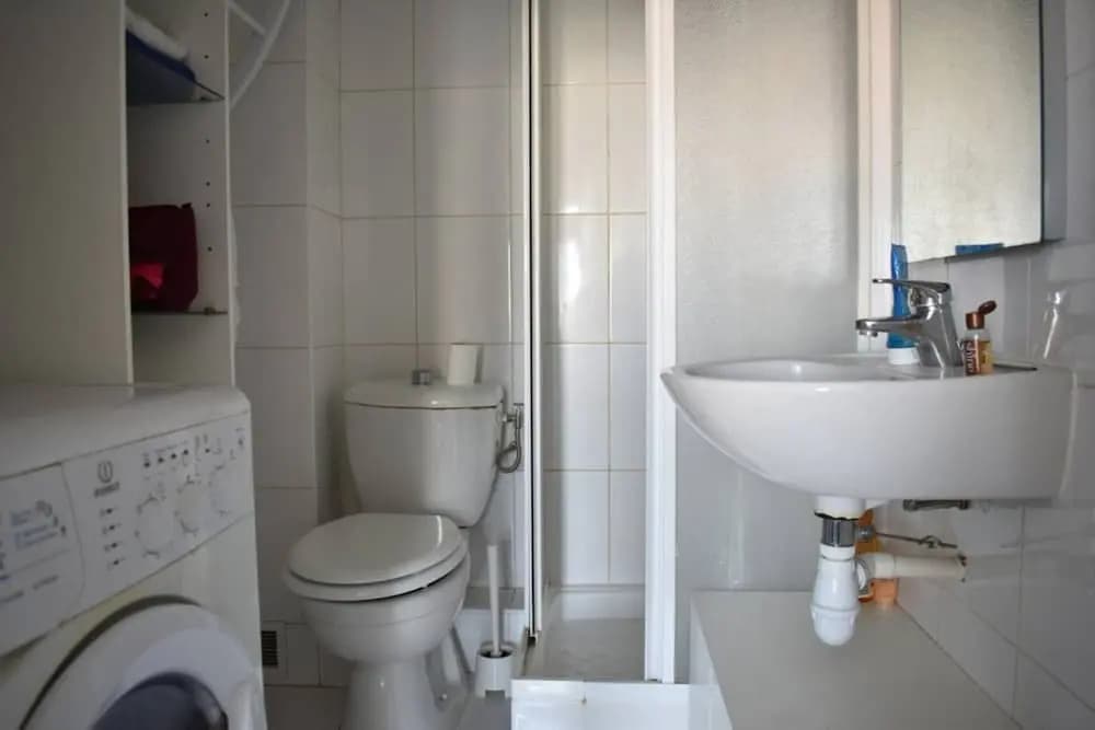 1 Bedroom Apartment With Amazing Views in Paris - photo 6