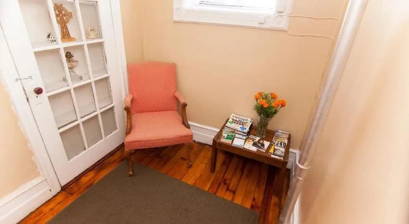 Saint Nicholas Inn - photo 18