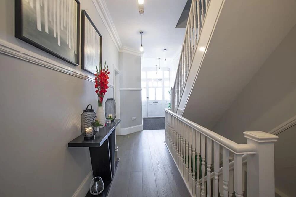 Ealing Apartments - photo 10