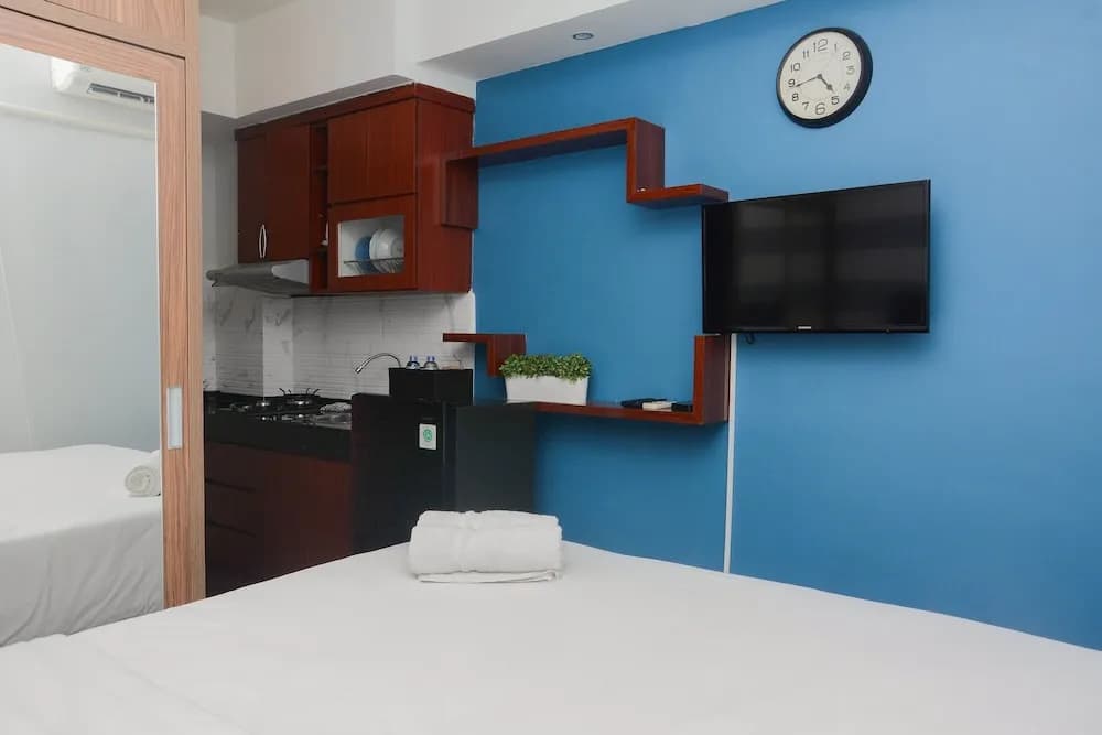 Relaxing Studio Pakubuwono Terrace Apartment - photo 5