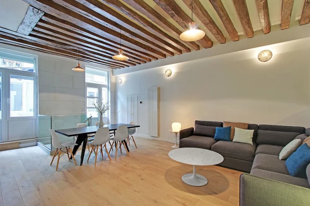 Pick a Flat's Apartment in le Marais - rue Vieille du Temple - photo 5
