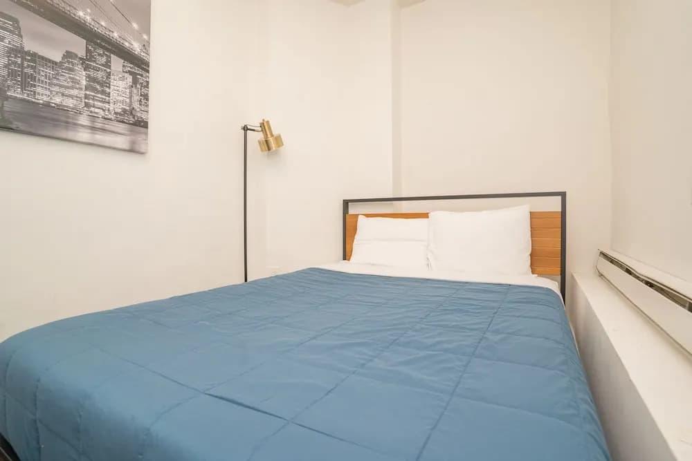Hells Kitchen Apartments 30 Day Stays - photo 2