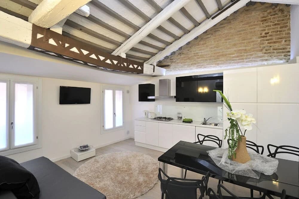 Venice Style Apartment - photo 7