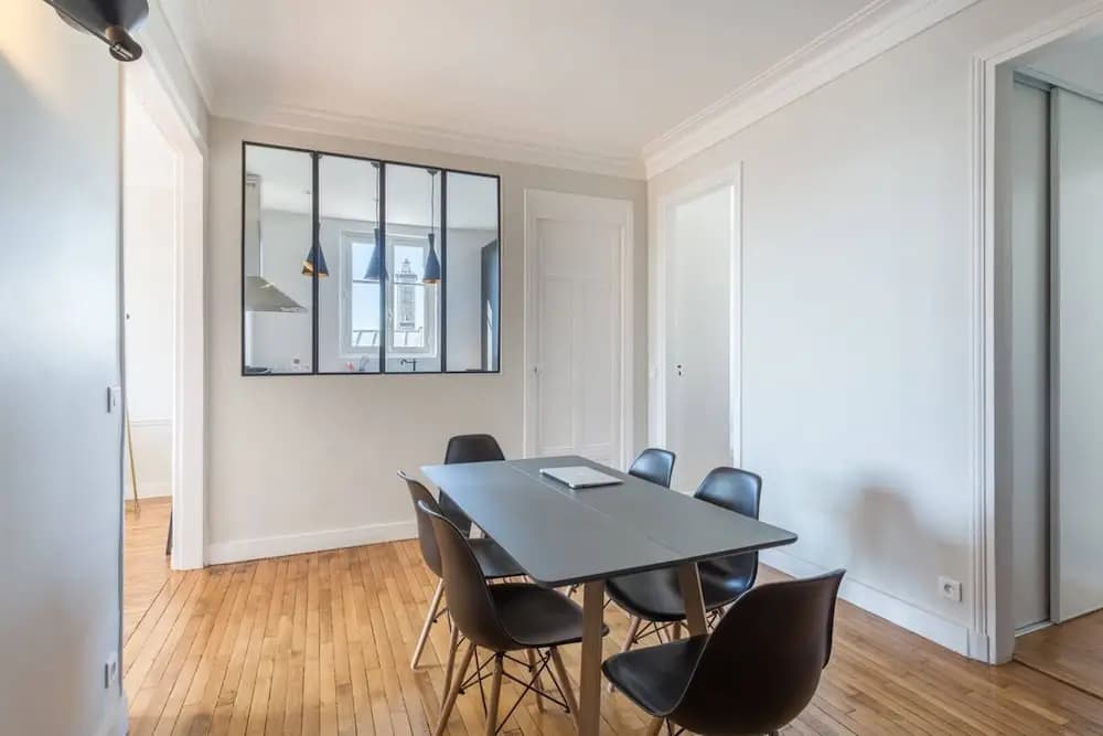 Designer Apartment - Eiffel Tower View! - photo 6
